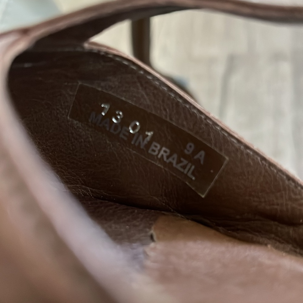 Cvine Brown Leather Sandals - Picture 7 of 10